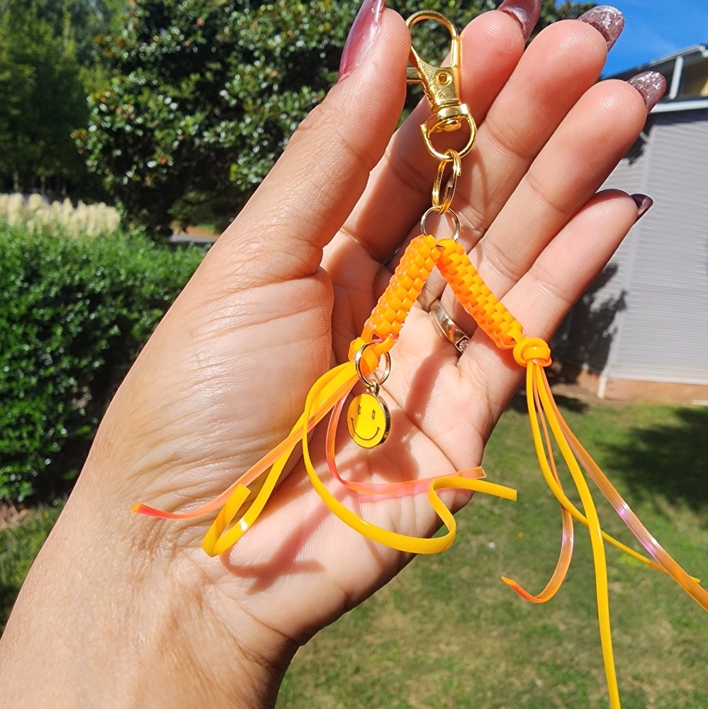 Dangleberry Lanyard Keychain